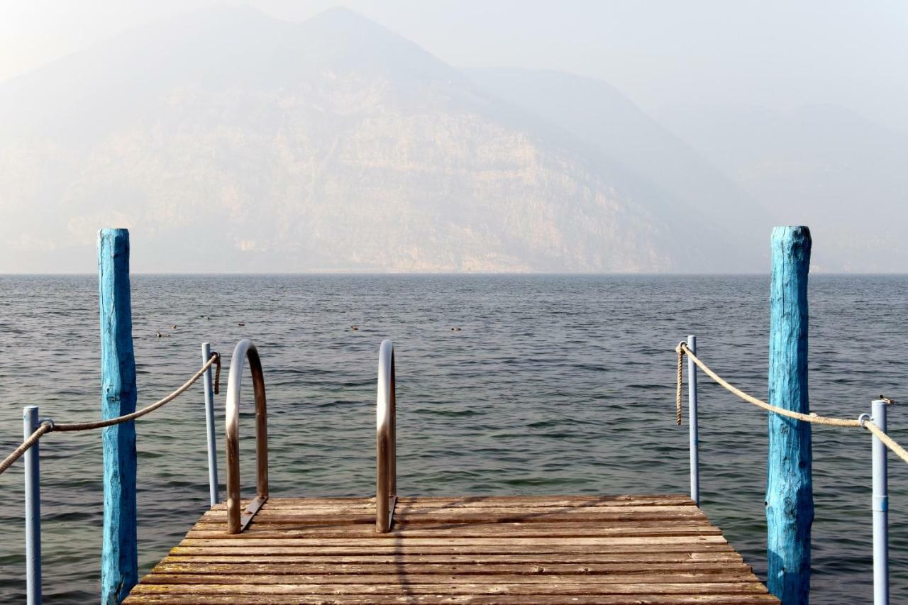 In Suite Lake 1 Iseo Bagian luar foto